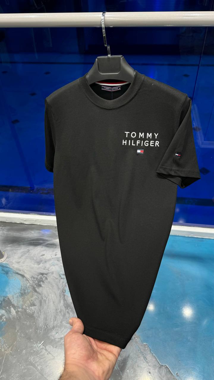 Tommy Hilfiger Kısa Kollu Siyah T-Shirt